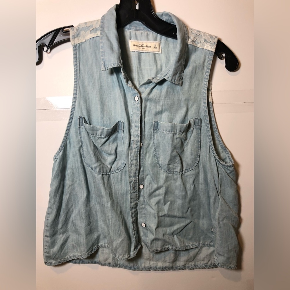 Abercrombie & Fitch Denim Vest